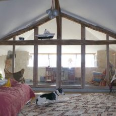 Cloison vitrée avec menuiseries en bois - après travaux