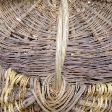 Panier en clématite - détail de tressage
